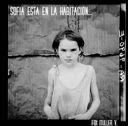 Sofia esta en la habitacion...