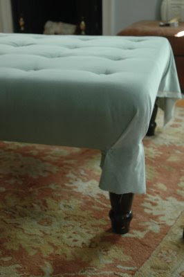 Convertir una mesa de centro en un otomano : x4duros.com