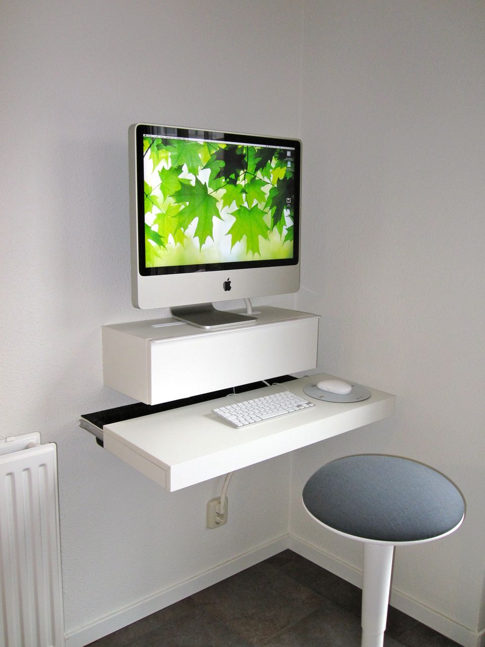 Ikea hack: escritorio con todo en : x4duros.com