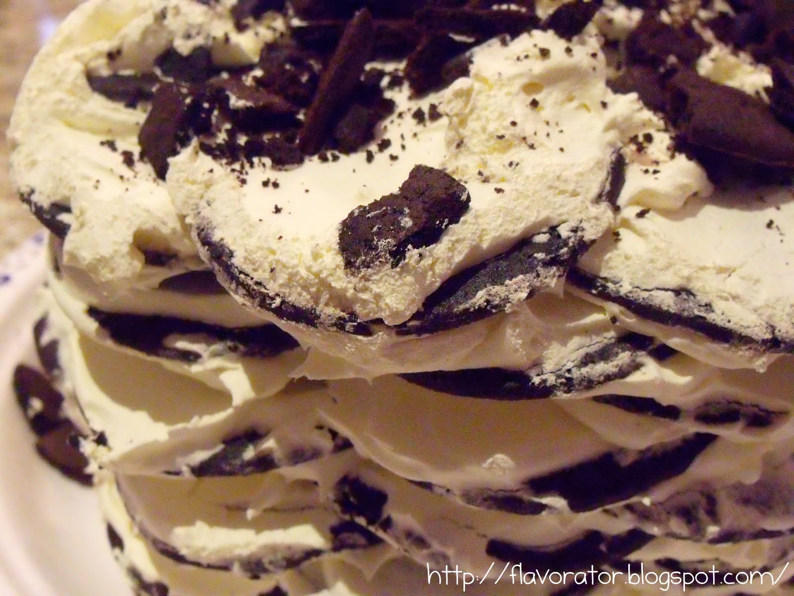 fLAVORATOr Update Chocolate Wafer Cake and Caramel Coffee Frozen