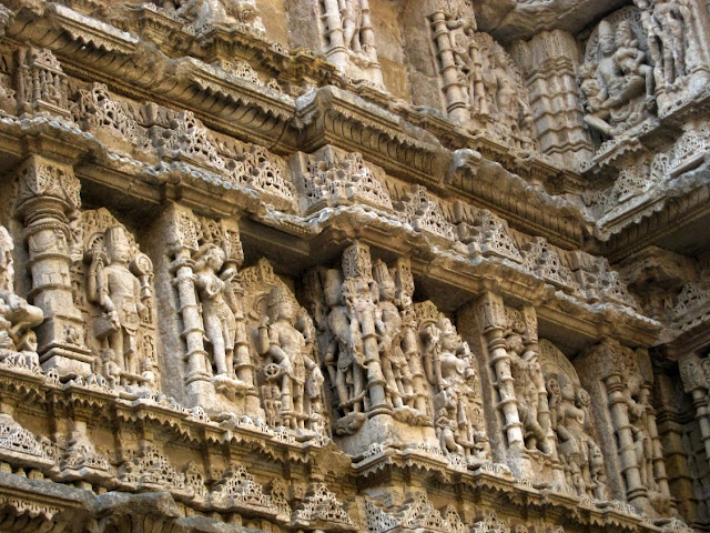 rani ki vav stepwell patan gujarat travel tourism 