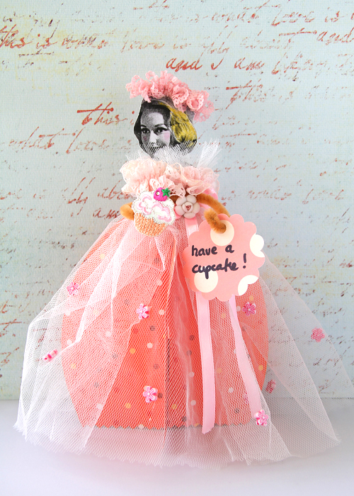 Throw a Retro Paper Doll Party with CraftIn The Sweet Tidings