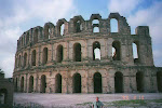 Colosseum - ofullbordat i staden El Jem i södra Tunisien