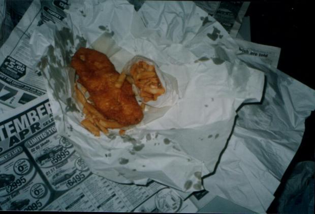 [633575_Traditional-English-Fish-and-Chips-on-Newspaper_620.jpg]