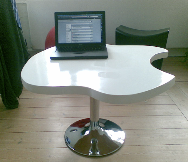 Apple table