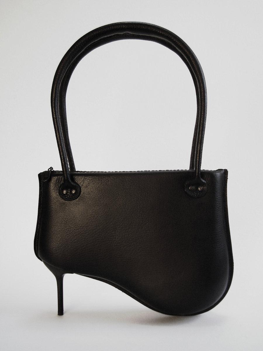 high-heeled handbags