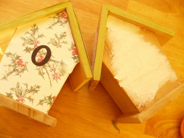 [birdhousebefore.JPG]