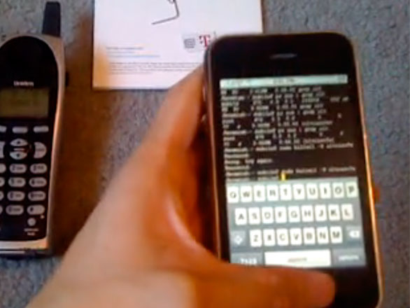 [iphone3gs_devteam.jpg]