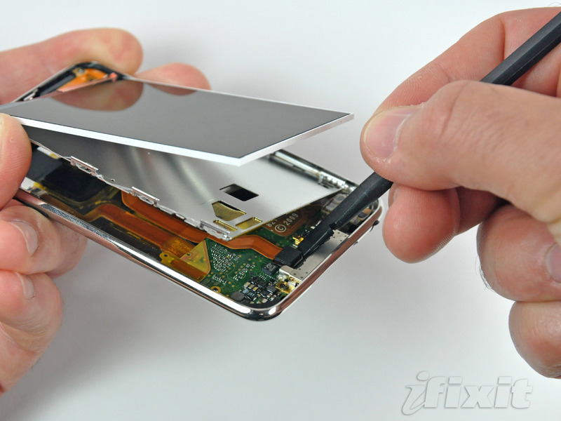[ifixit-ipod-touch-5g-3.jpeg]