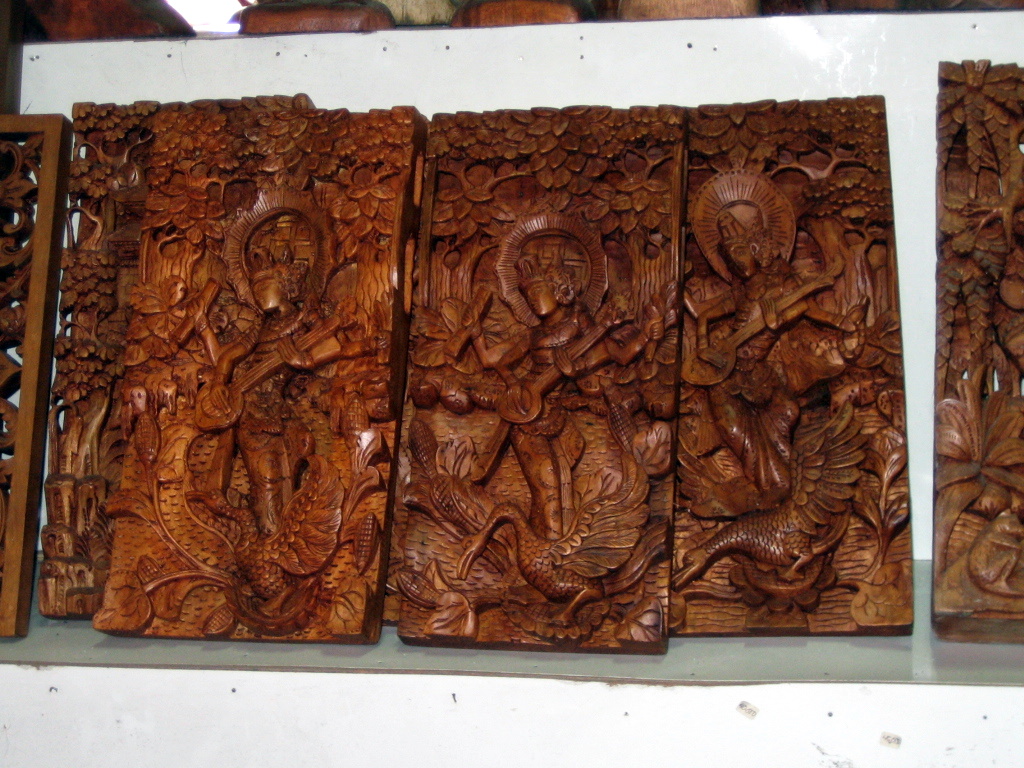 FURNITURE & CRAFTS INDONESIA WOOD CARVING