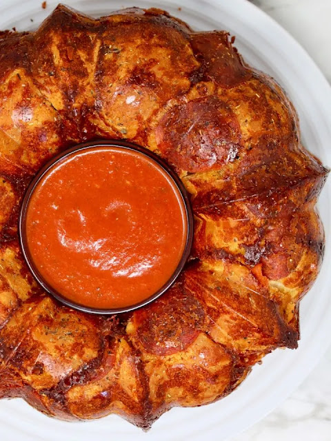 Pull-Apart Pizza Bread