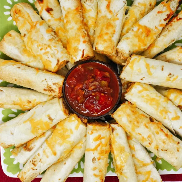 Baked Cheesy Chicken Flautas