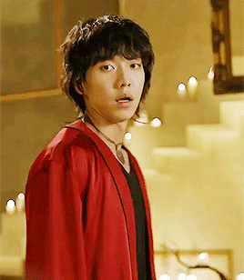 Lee Seung Gi in Hwayugi