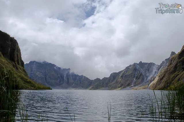 mount pinatubo crater lake
