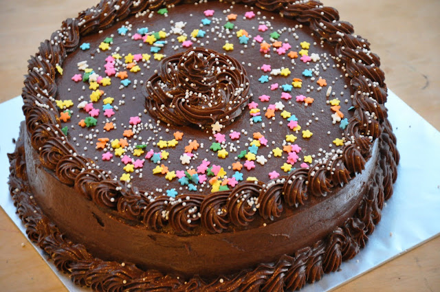 Eggless Chocolate Cake With Chocolate Frosting