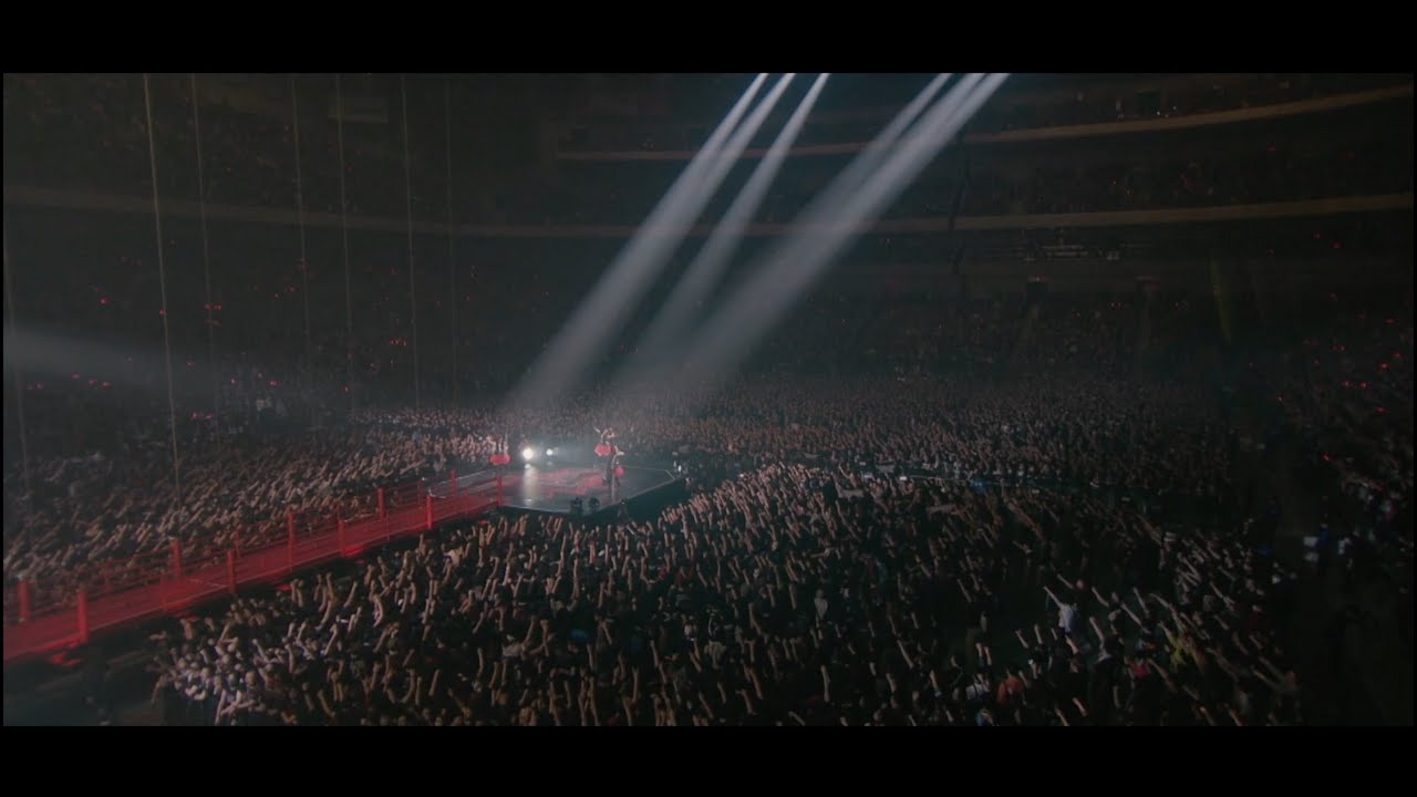 BABYMETAL performing Road of Resistance at Saitama Super Arena