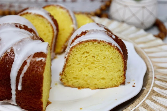 Lemon Pound Cake