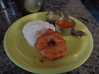 The breakfast when on a trek idly and vada