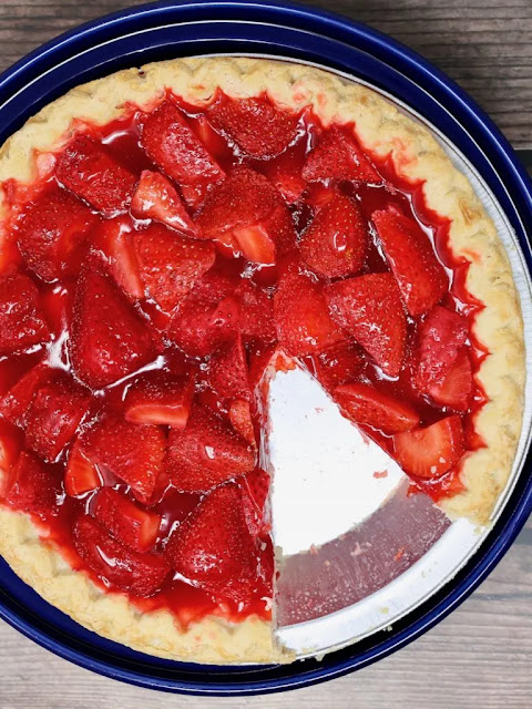 Easy Strawberry Pie