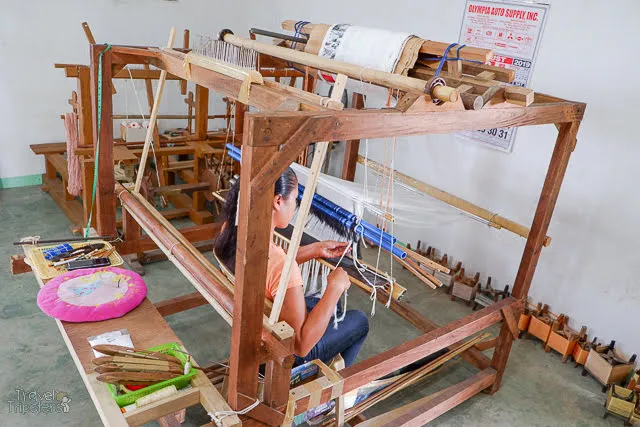 silk weaving loom