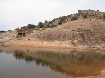 The first tier of the fort consists of a beautiful lake