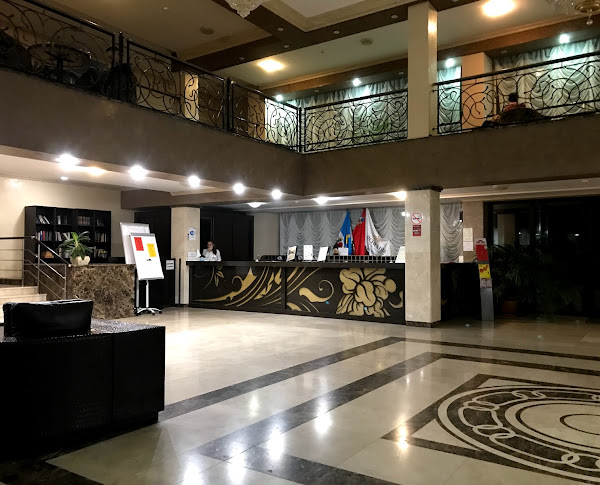 Оркестра Ока Спа резорт стойка приема и размещения гостей отеля www.vadim72.com
