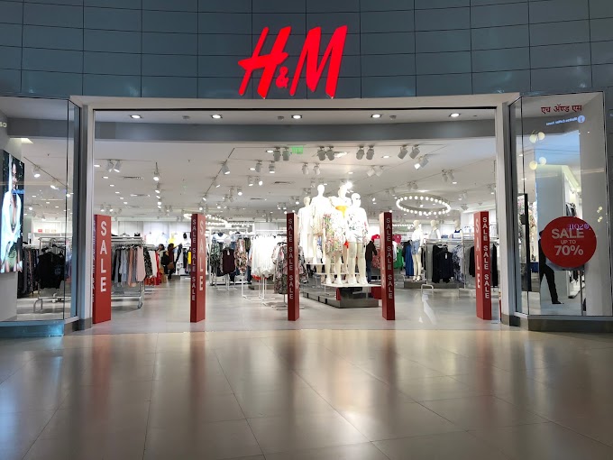 Amanora Mall - Google Maps