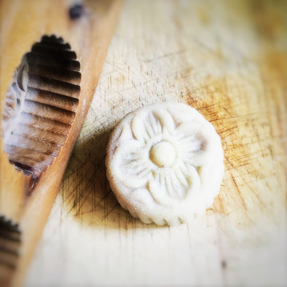 Fruit Mooncake, chinese, mooncake, recipe, mango mooncake, dragonfruit mooncake,  水果月餅, 芒果月餅, 火龍果月餅