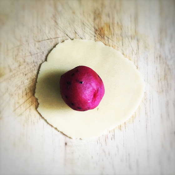 Fruit Mooncake, chinese, mooncake, recipe, mango mooncake, dragonfruit mooncake,  水果月餅, 芒果月餅, 火龍果月餅