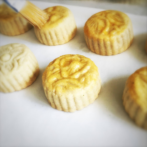 Fruit Mooncake, chinese, mooncake, recipe, mango mooncake, dragonfruit mooncake,  水果月餅, 芒果月餅, 火龍果月餅