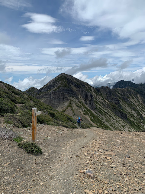 AL9nZEU7Zk9xdEO9rZMf_6dqv6au04ReKhuowCEWtiwJxAOWMpXc3GTJnse5-bjej22GQod-1gC38sz0cDcTaN6yKG-SPM08m3D4S87yobf7qyTxs1w0af7bsPGrXpYuQfMlznlkjANThAblonUBkFpX8wdX=w480-h640?authuser=5