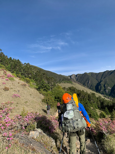 AL9nZEWH___ahzrRd9xI7lC8OIPbMpU4QMBQlaH968LoubZd5CgNQAqMIS4RLuHnOcZxrU5nsHr7UhAvTHGv0phs5x3wSkQnFErmAscsqQJNuXZ-Mnu8mn8epgPO-GEmjpT-2nrM9lg9_x4YM5O1xPctj80x=w480-h640?authuser=5