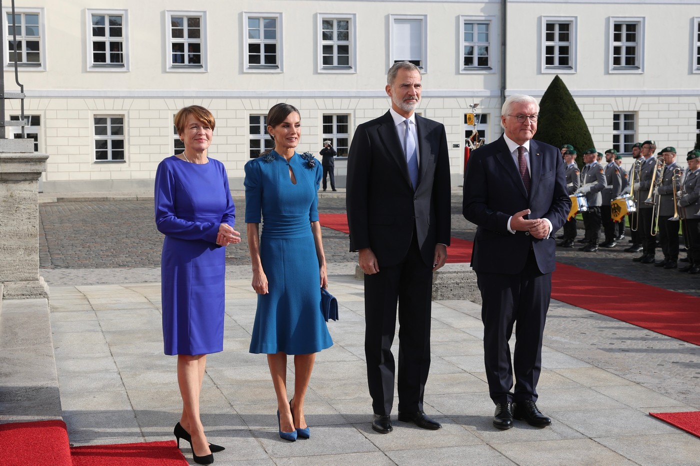 The President and First Lady of Germany, Frank-Walter Steinmeier and Elke Büdenbender, officially welcomed King Felipe and Queen Letizia of Spain at the Bellevue Palace in Berlin with Military Honours.