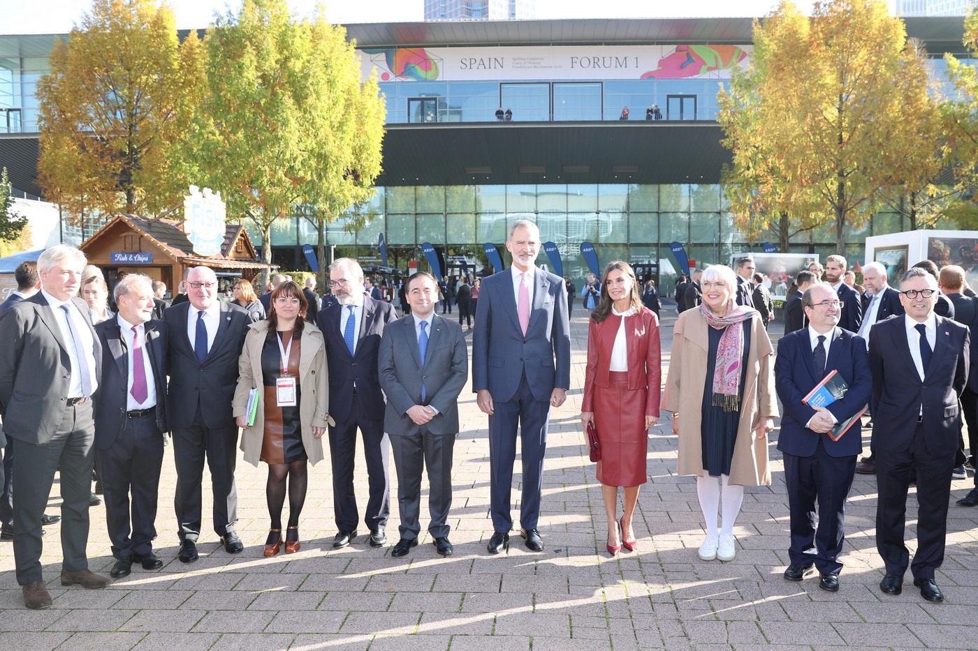 King Felipe and Queen Letizia of Spain began the last day of the German state visit with a visit to the Frankfurt Book Fair at the Messe Frankfurt Congress Center. After the visit to Book Fair the couple visited Cervantes Institute before heading home