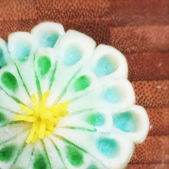 Nerikiri,Flower,japanese,wagashi,Chrysanthemum,cake,White Bean Paste