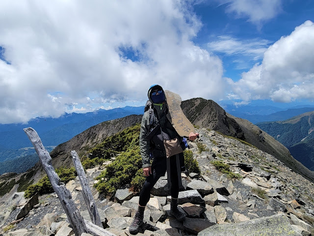 AMWts8B8W9F-Pxhy9uA1fd49X7xUxp-i7fjMTp5yXpJ3hHUBnFkAnVVvsWwbxAJN1CR_E_LmegTXBhHfzGQY1ClxZ-Mx6QBVVO3ziz7l9m-mIuXGE-qKs9qJKmtnhrVzXjqUTzMnkleiGotI_cCzjAYuv7KS=w640-h480?authuser=5