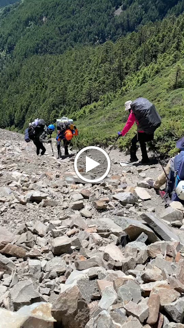 AMWts8C3iD-vavb8giVpjXR-HN6PPT1uvCCg_z1VHJ-wpEtiVyJkUDyhRM644q_0nNryMffxc-ABXrOsFpZEZVlx8D1aojwKE8aT2DYTE1gpyWtsHbjrPtvu_j8wBDhakQ0671qKCnl-E_MgoY-rdFtc7pUp=w360-h640?authuser=5