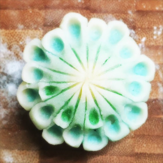 Nerikiri,Flower,japanese,wagashi,Chrysanthemum,cake,White Bean Paste