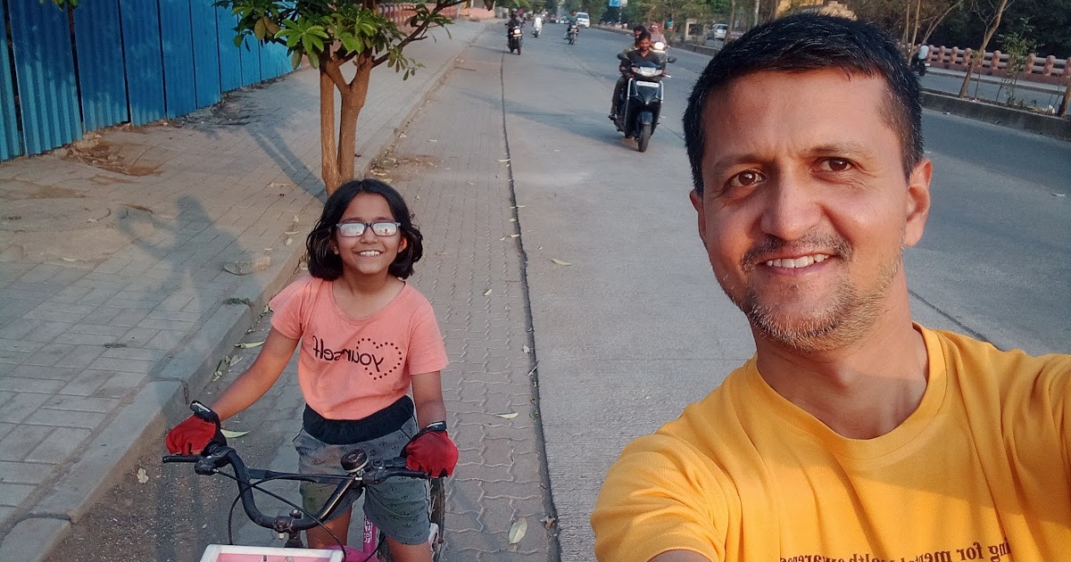 When A Baby Fish Learns Swimming!