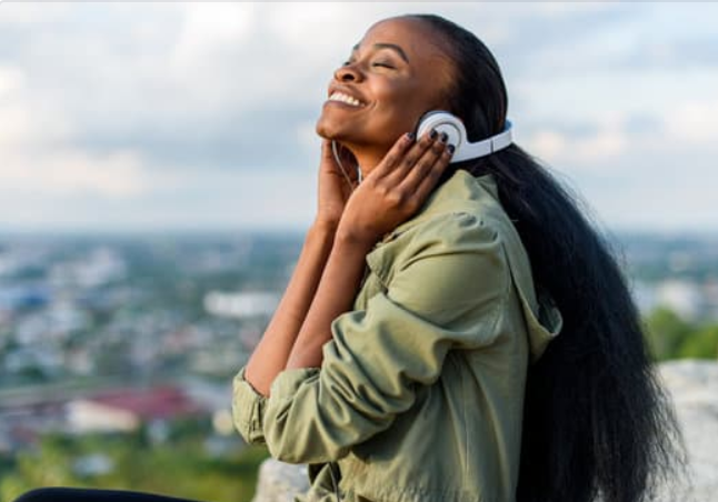 Staying In? Here are 8 Fashion & Beauty Podcasts to Listen at Home